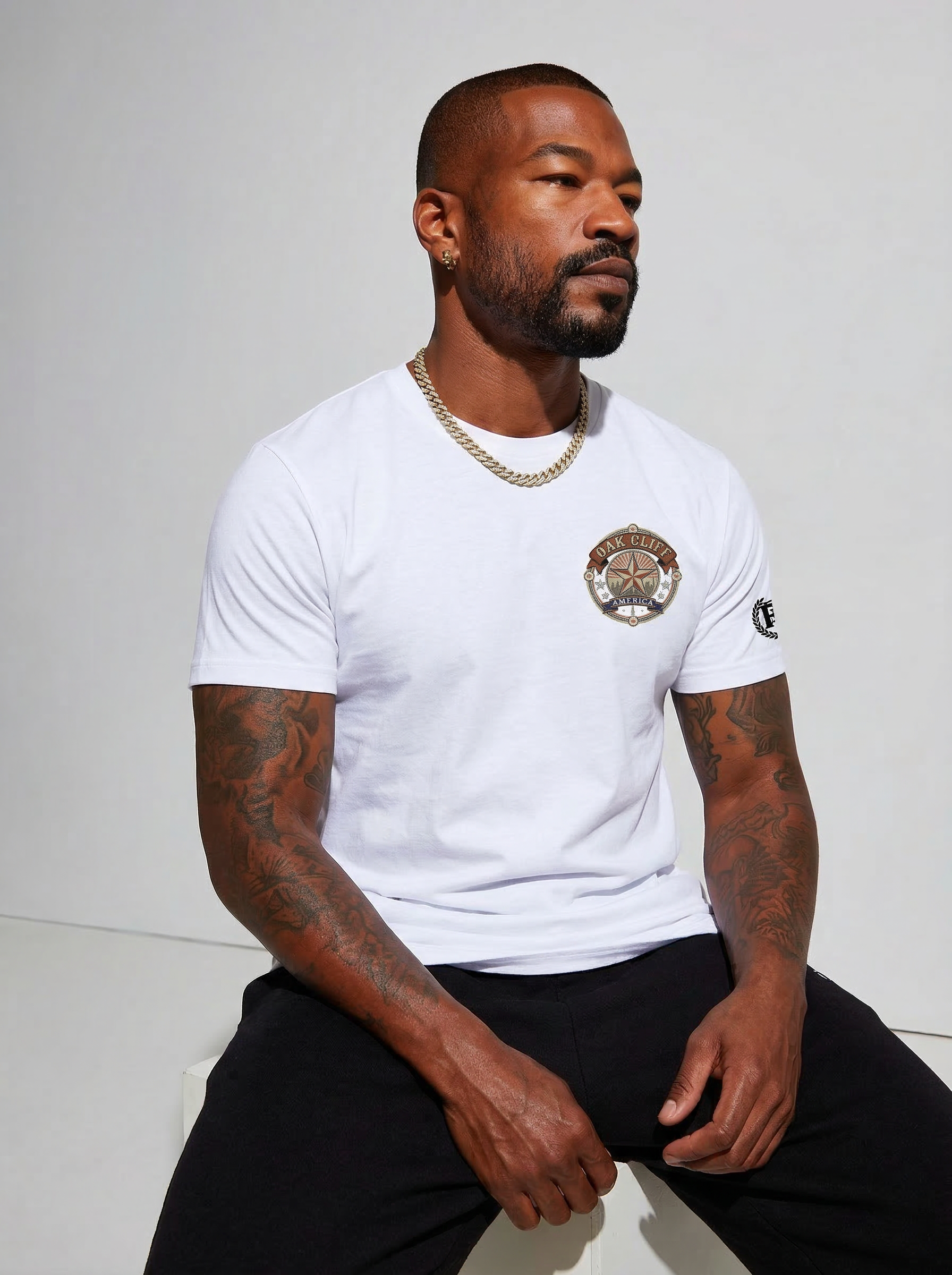 Oakcliff America Badge T-Shirt (Fitted)